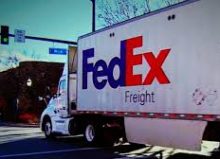 Why FedEx Contractors Are Financing Instead of Leasing Used Trucks